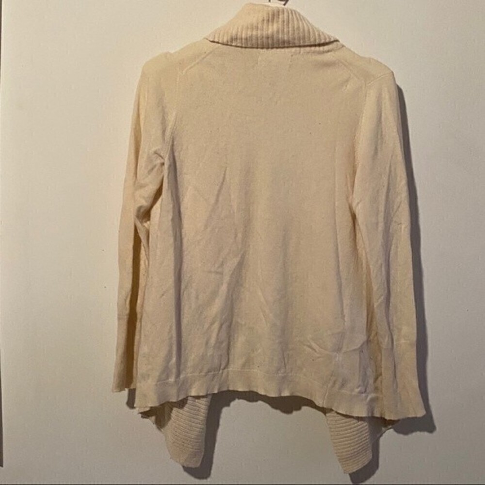 Banana Republic Knitted Italian Yarn Sweater - Picture 8 of 8